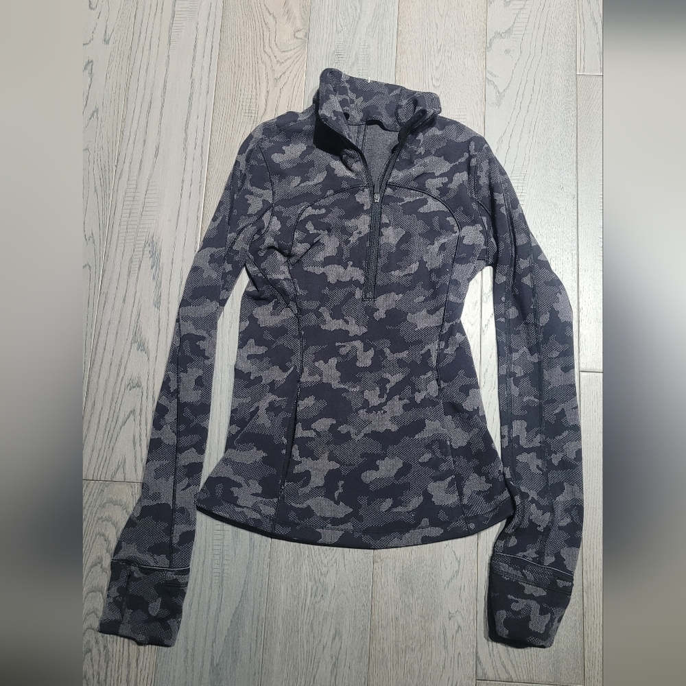 Lululemon workout long-sleeve